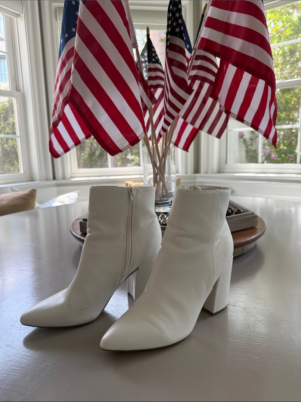 White Pointed Toe Block Heel Ankle Boots - Women SIZE 8.5